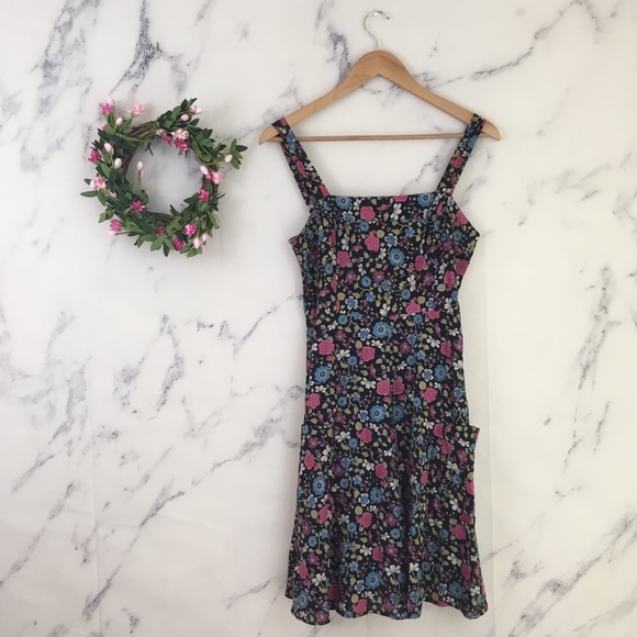 Susina Dresses & Skirts - {3/$25} Susina Floral Fit & Flare Dress